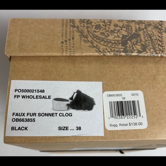 NIB - Free People – Faux Fur Sonnet Clog - Size 8 - Picture 6 of 6